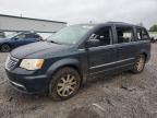 CHRYSLER TOWN & COU photo