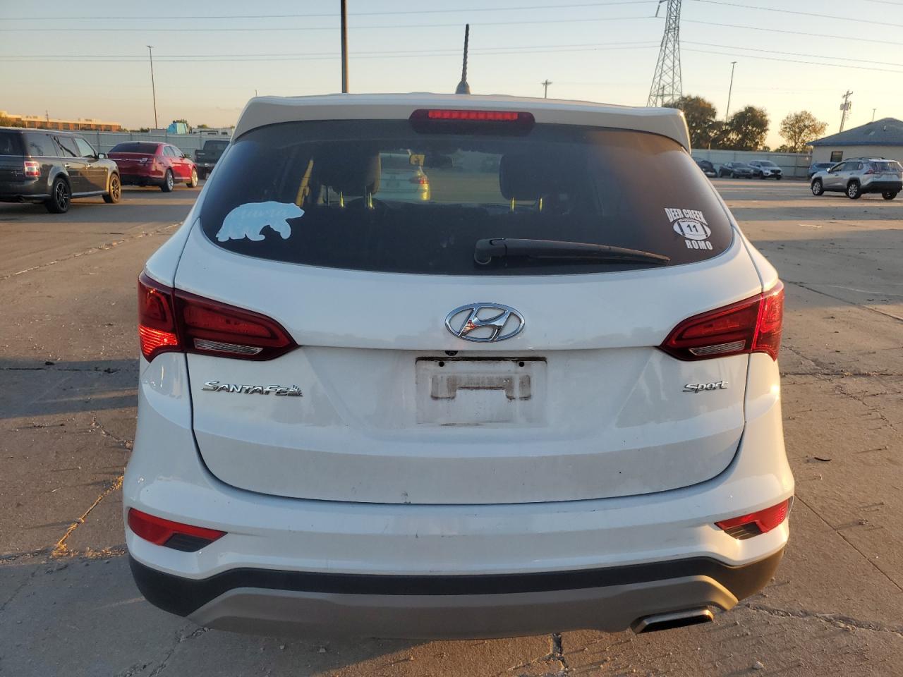 Lot #2994487854 2018 HYUNDAI SANTA FE S