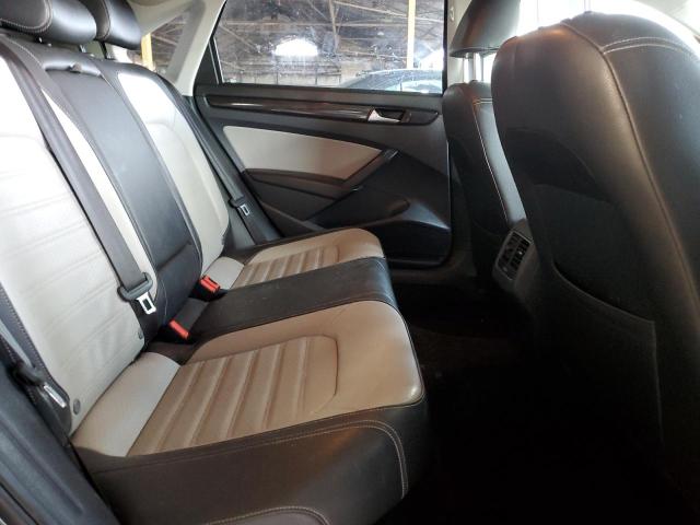 2015 VOLKSWAGEN PASSAT SE - 1VWBT7A3XFC054556