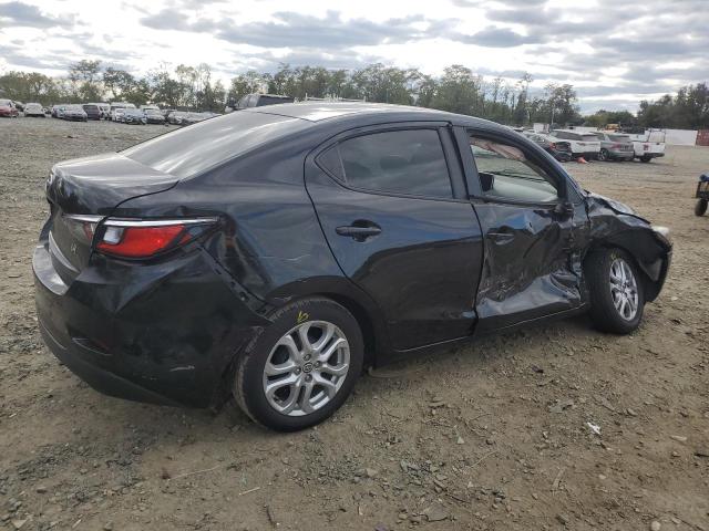 VIN 3MYDLBZV0GY118506 2016 Toyota Scion no.3