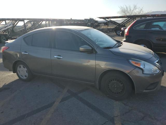 VIN 3N1CN7AP9GL880263 2016 NISSAN VERSA no.4