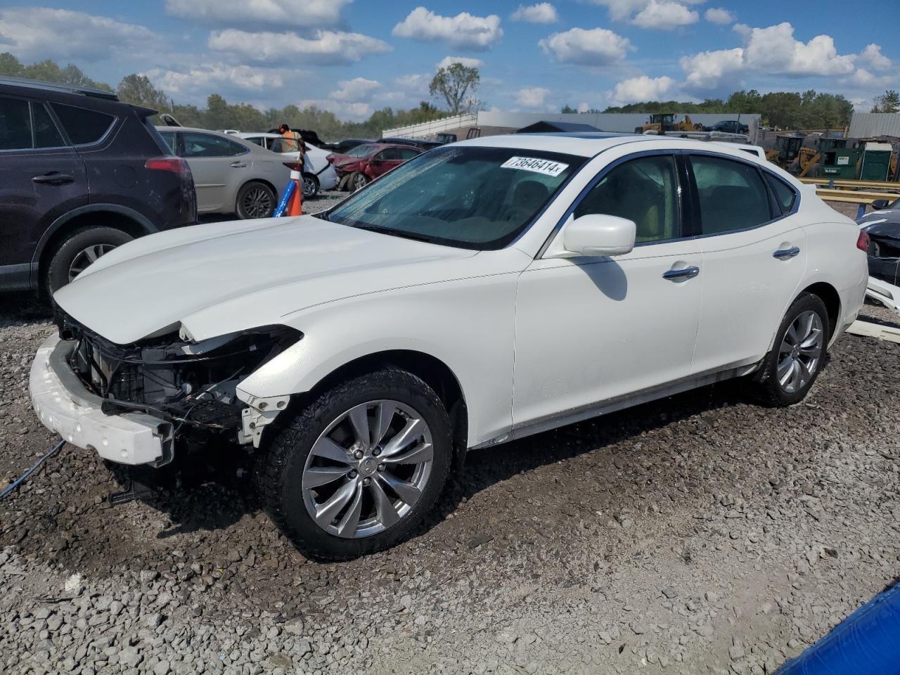 Infiniti M37 2013 