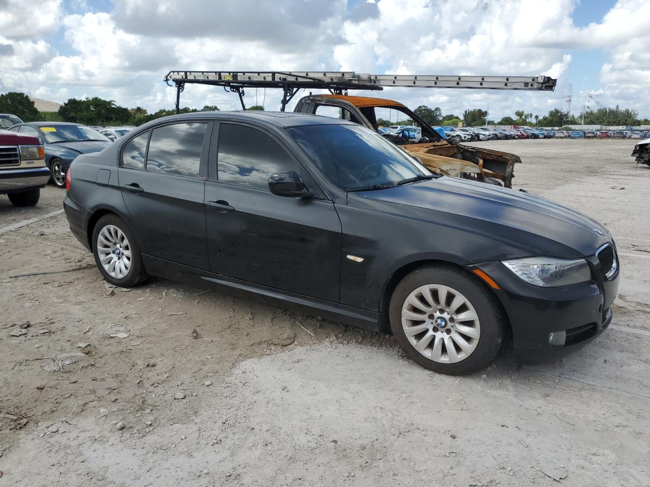 Lot #2928053394 2009 BMW 328 I