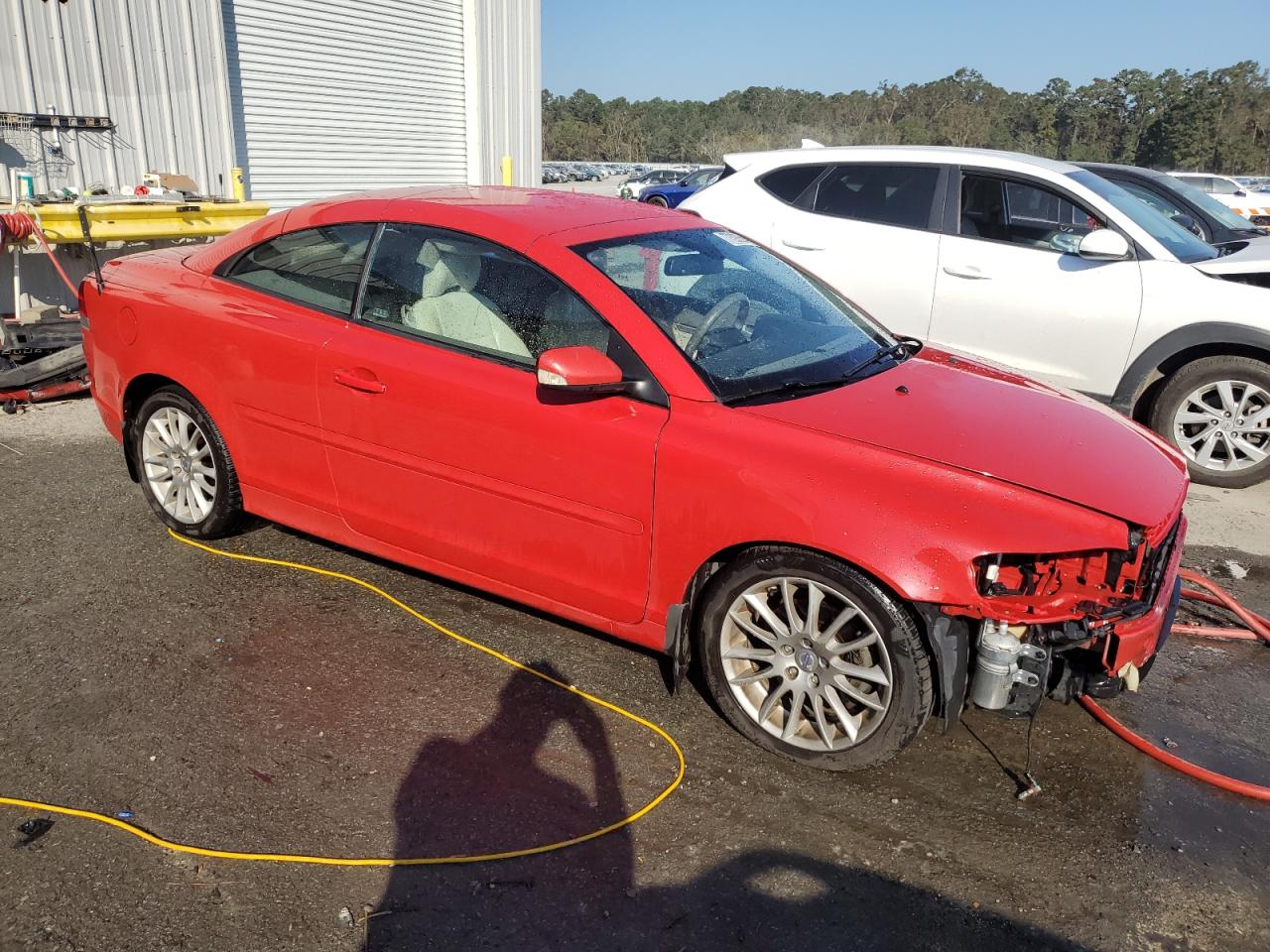 Lot #2935937871 2007 VOLVO C70 T5