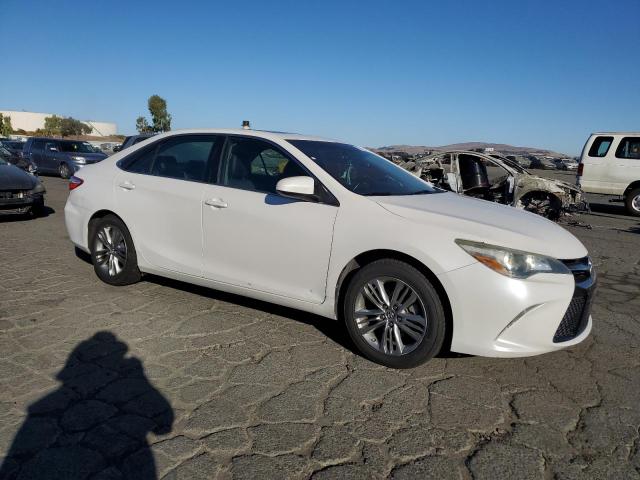 VIN 4T1BF1FK1FU031289 2015 Toyota Camry, LE no.4