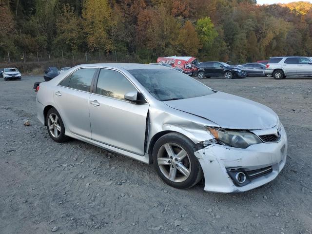Vin: 4t1bf1fk5eu407720, lot: 61145215, toyota camry l 20144