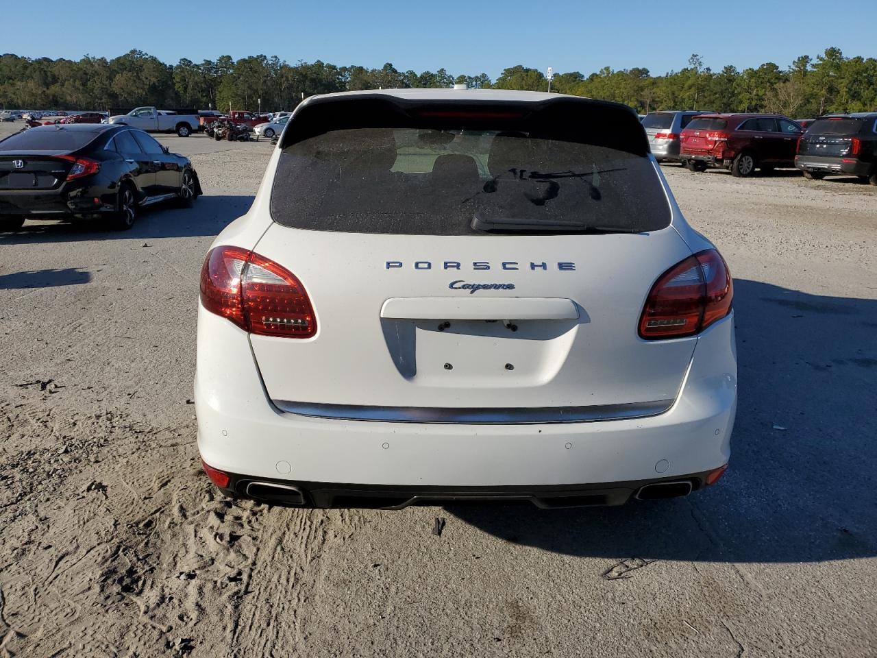 Lot #3029411679 2013 PORSCHE CAYENNE