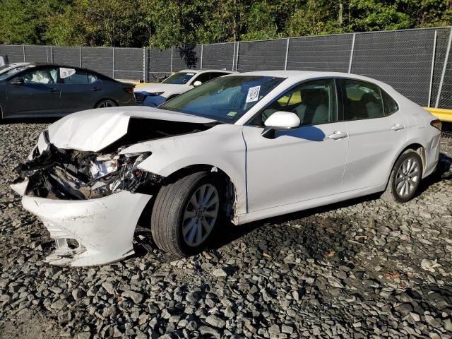 VIN 4T1B11HK6JU670806 2018 Toyota Camry, L no.1