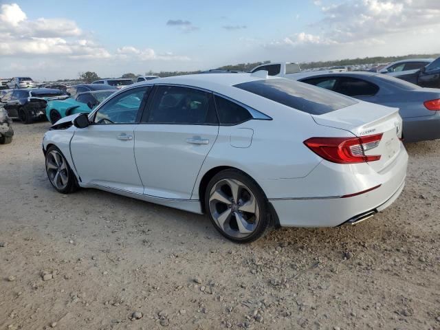 VIN 1HGCV2F94JA043897 2018 Honda Accord, Touring no.2