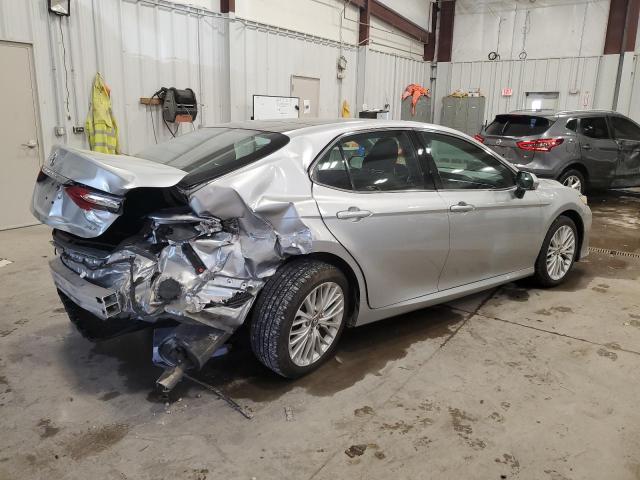 VIN 4T1B11HK8JU007575 2018 Toyota Camry, L no.3