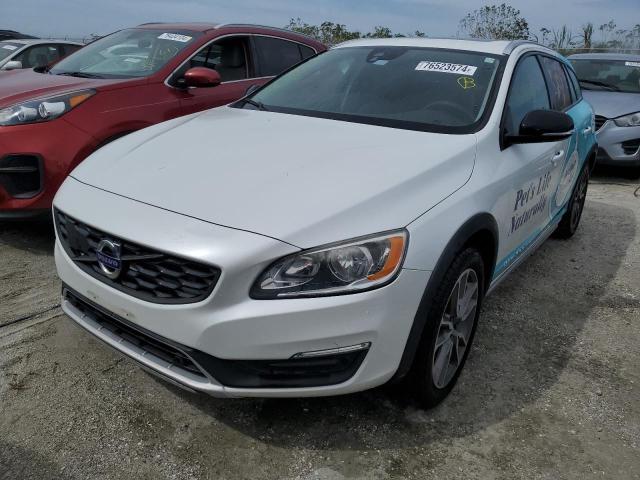 VIN YV440MWK6J2053743 2018 Volvo V60, Premier no.1