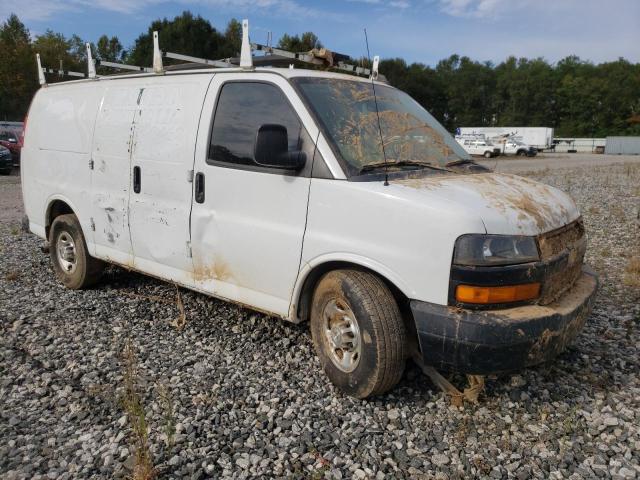 VIN 1GCWGAFP3J1270786 2018 CHEVROLET EXPRESS no.4