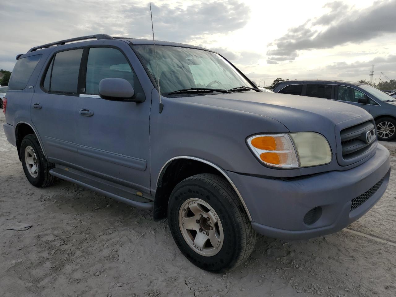 Lot #2911667846 2001 TOYOTA SEQUOIA SR