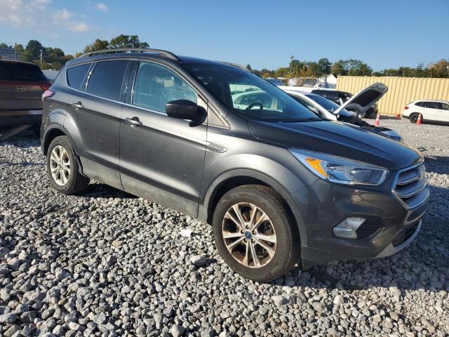 VIN 1FMCU9GD5JUD42905 2018 FORD ESCAPE no.4