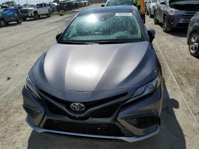 VIN 4T1KZ1AK0NU062773 2022 Toyota Camry, Trd no.5