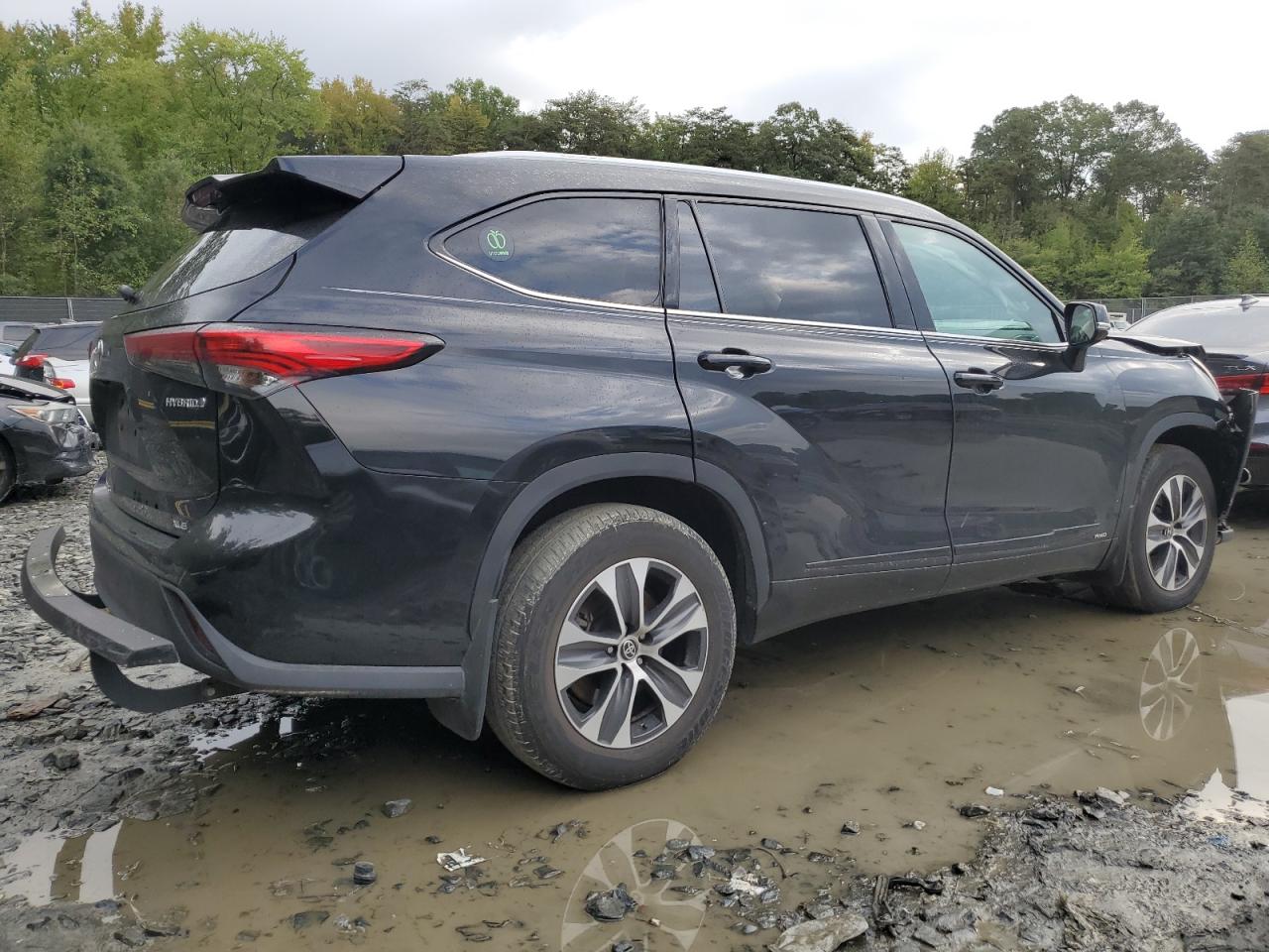 Lot #2945510084 2022 TOYOTA HIGHLANDER