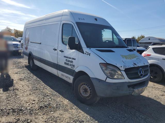 VIN WD3PE8CC2D5756243 2013 MERCEDES-BENZ SPRINTER no.4