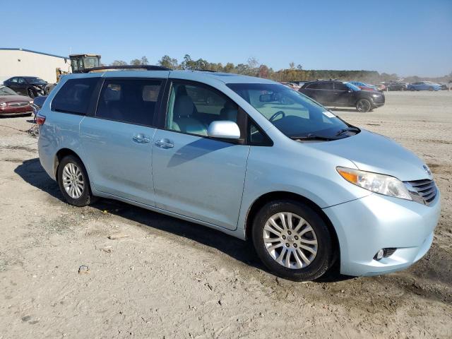 2017 TOYOTA SIENNA XLE - 5TDYZ3DC3HS814067