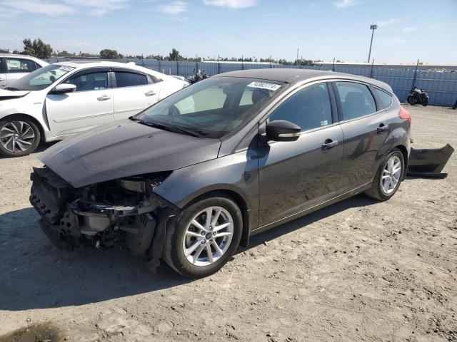 VIN 1FADP3K20GL372904 2016 Ford Focus, SE no.1