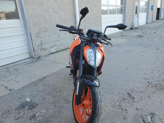 KTM 390 DUKE 2019 orange  gas MD2JPJ405KC221976 photo #3