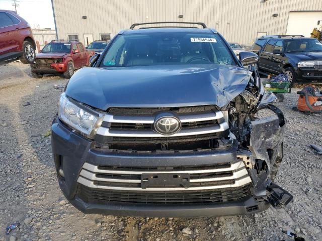 VIN 5TDJZRFHXHS522512 2017 Toyota Highlander, SE no.5