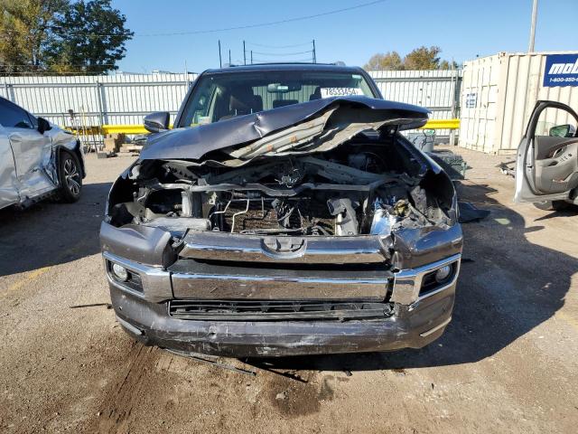 2018 TOYOTA 4RUNNER SR - JTEBU5JR0J5513482