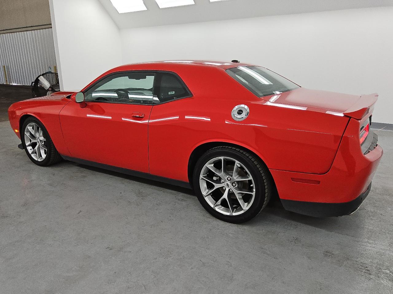 Lot #2965370157 2022 DODGE CHALLENGER