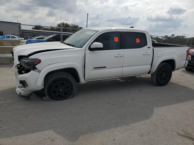 VIN 3TMAZ5CN4NM174415 2022 Toyota Tacoma, Double Cab no.1