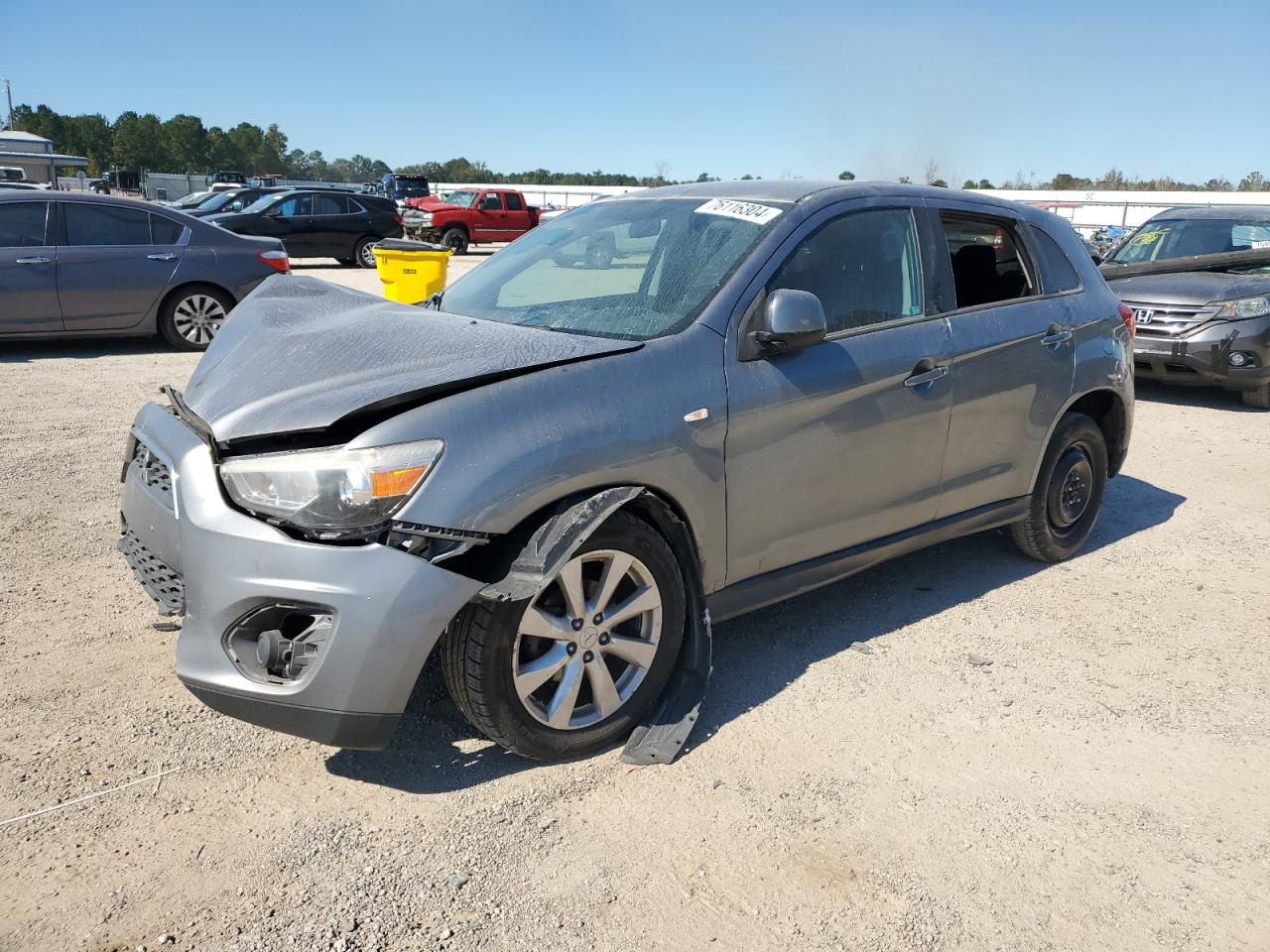 Lot #2935793856 2015 MITSUBISHI OUTLANDER