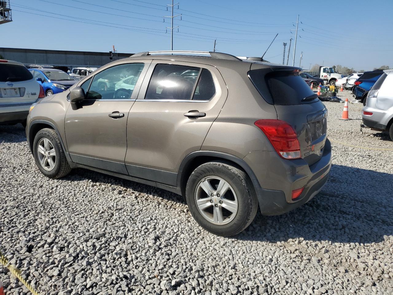 Lot #3033238869 2020 CHEVROLET TRAX 1LT