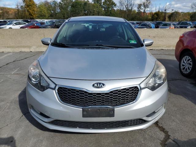 VIN KNAFX5A87E5165509 2014 KIA Forte, EX no.5