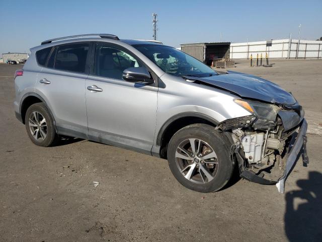 VIN 2T3WFREVXHW391442 2017 Toyota RAV4, Xle no.4