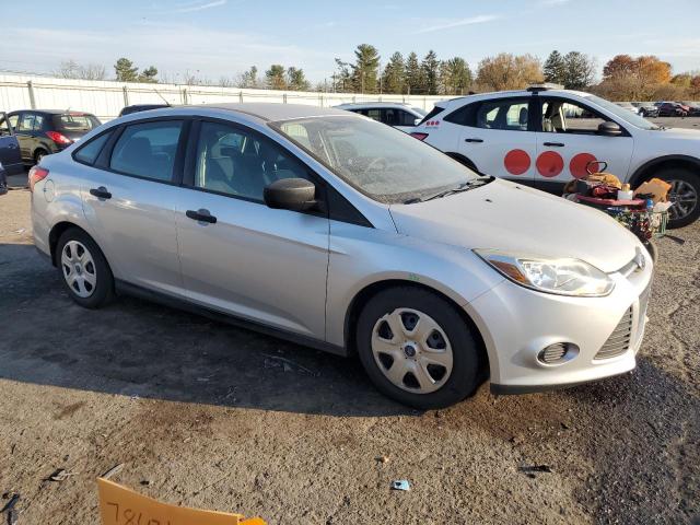 VIN 1FADP3E27EL142382 2014 Ford Focus, S no.4