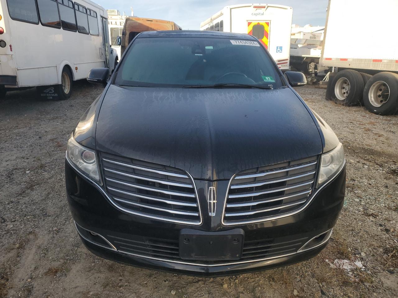 Lot #2945550079 2017 LINCOLN MKT