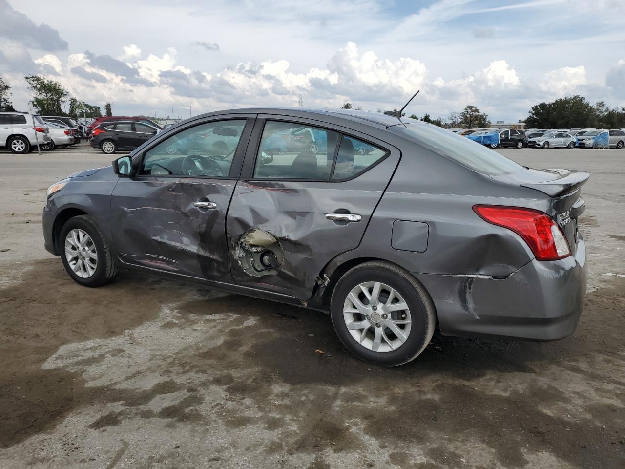 Lot #3030665095 2019 NISSAN VERSA S