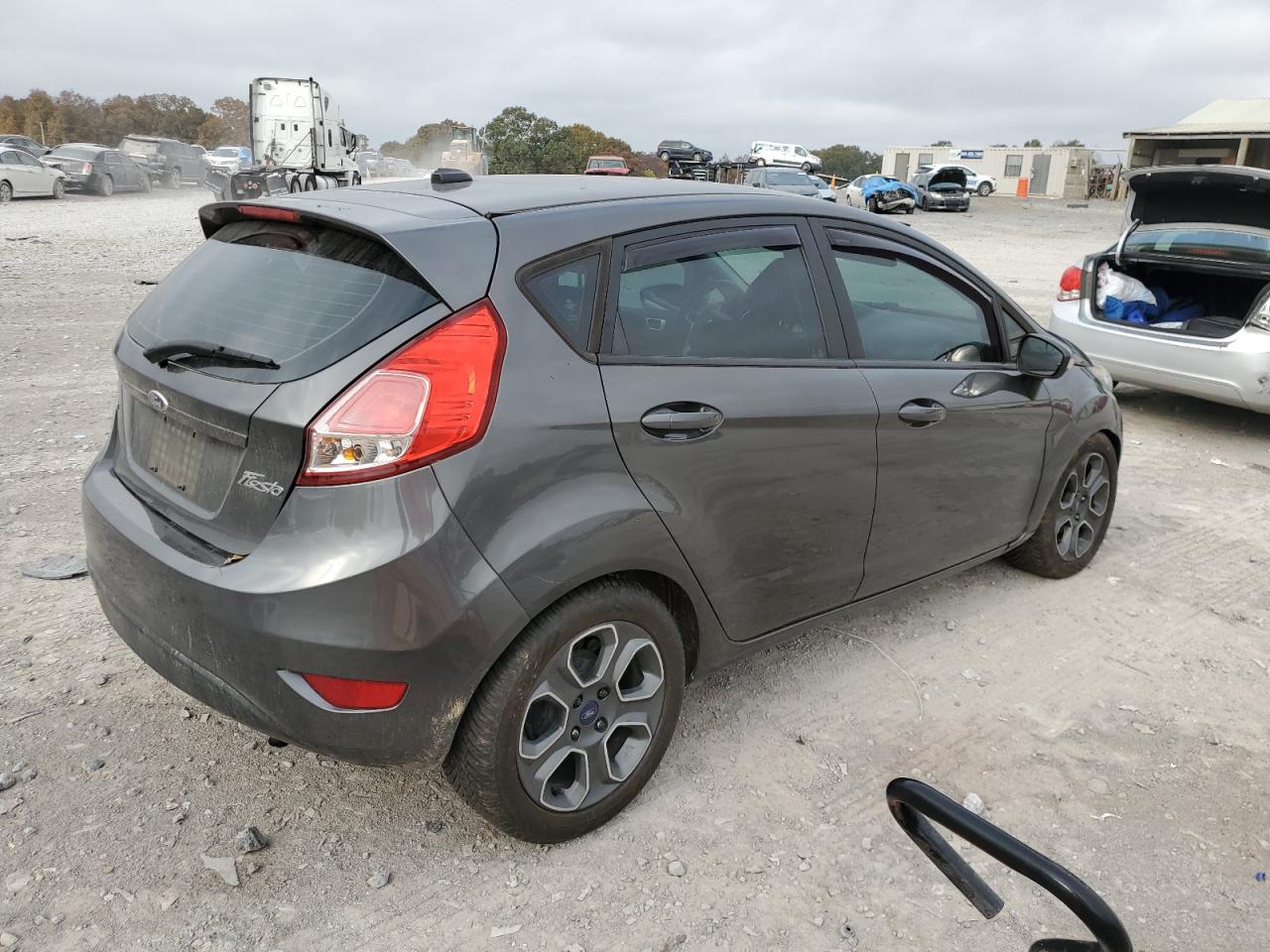 Lot #2955321656 2016 FORD FIESTA SE