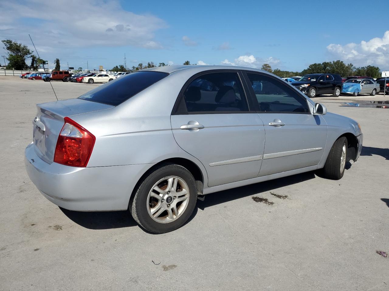 Lot #2988162992 2004 KIA SPECTRA LX