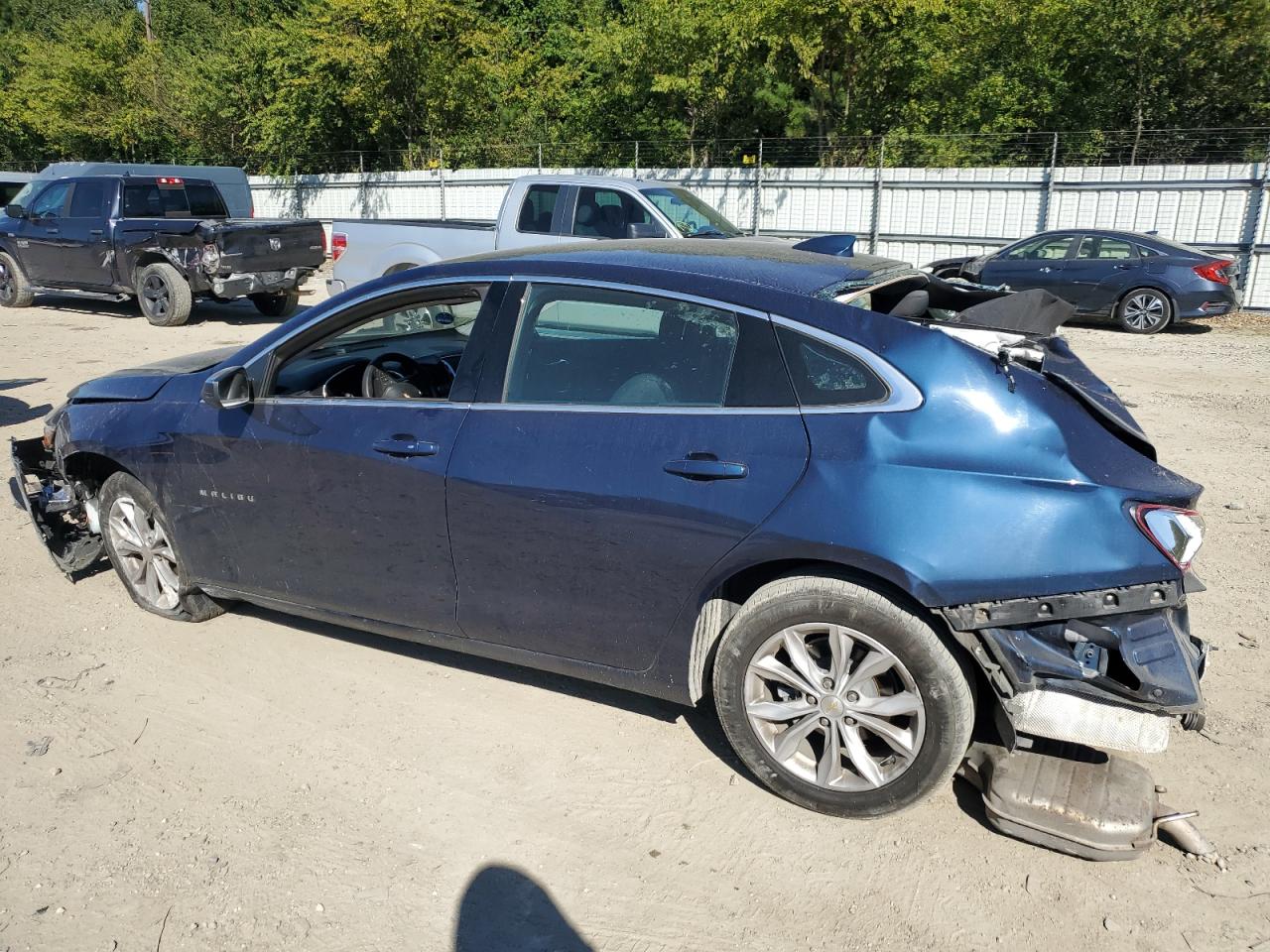 Lot #2976649562 2021 CHEVROLET MALIBU LT