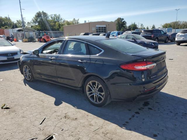 VIN 3FA6P0RU4KR155588 2019 Ford Fusion, Titanium no.2