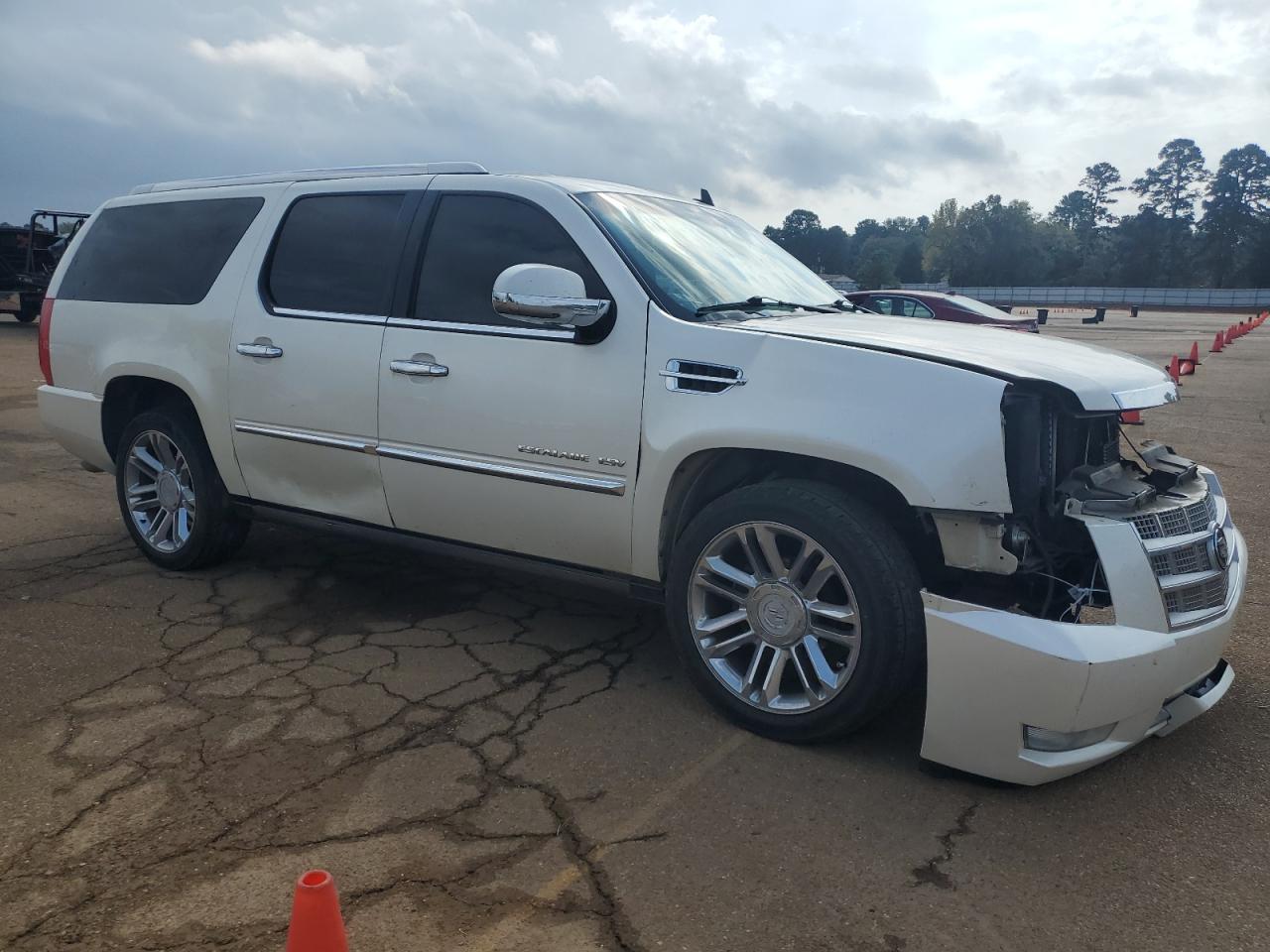 Lot #2953005734 2012 CADILLAC ESCALADE E