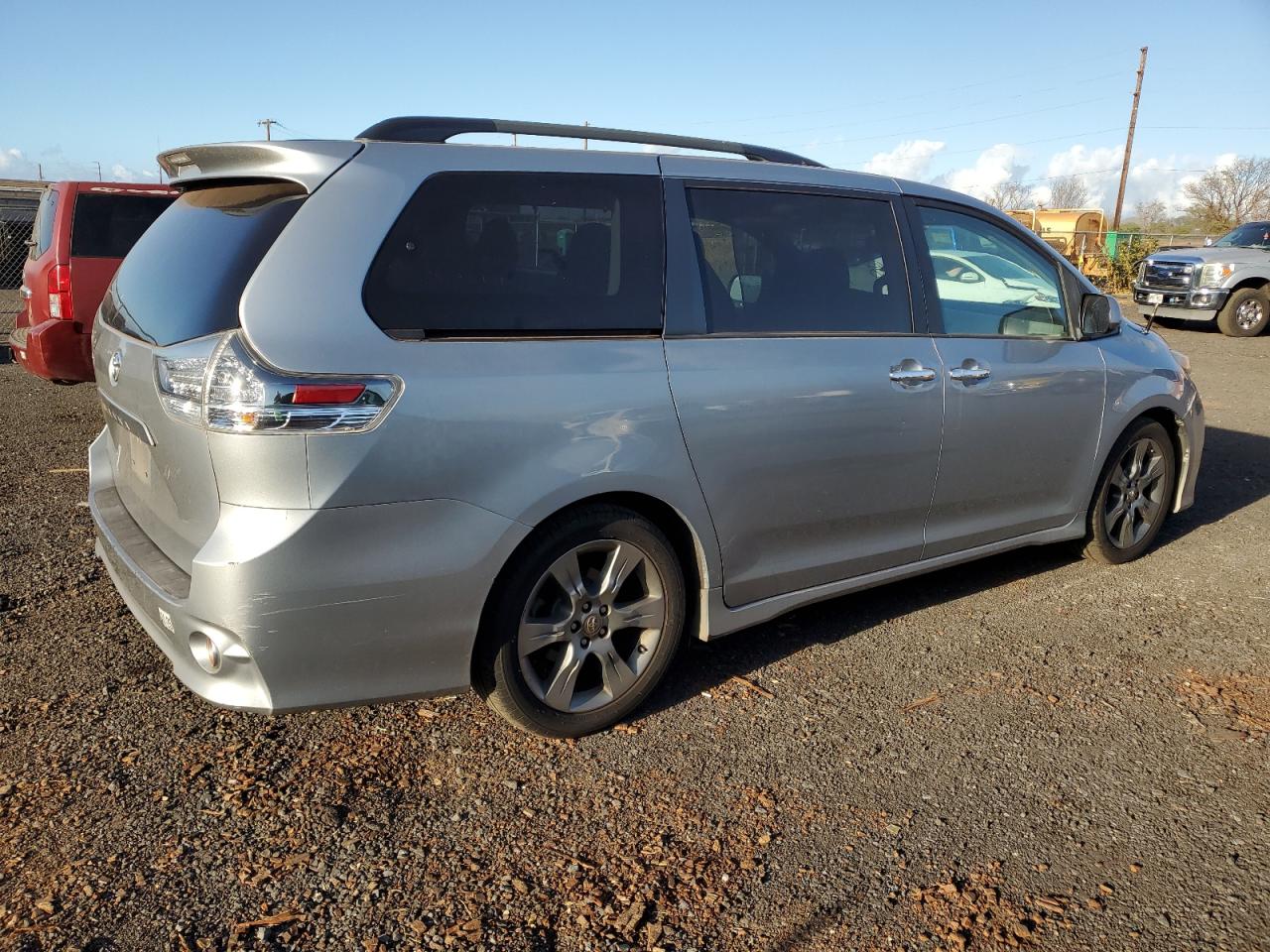 Lot #2991891156 2014 TOYOTA SIENNA SPO