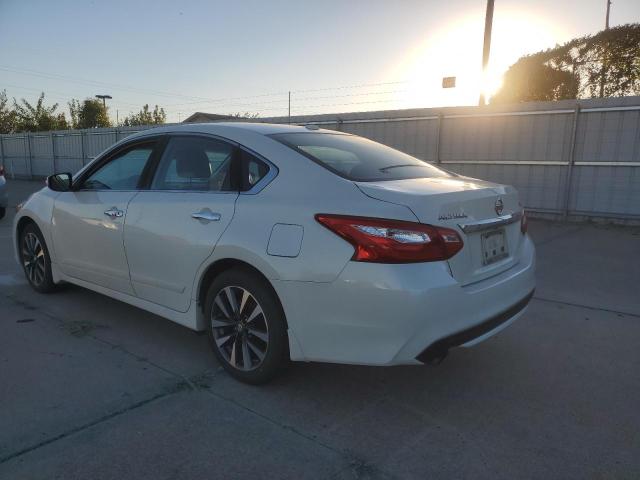 2017 NISSAN ALTIMA 2.5 - 1N4AL3AP3HC145364