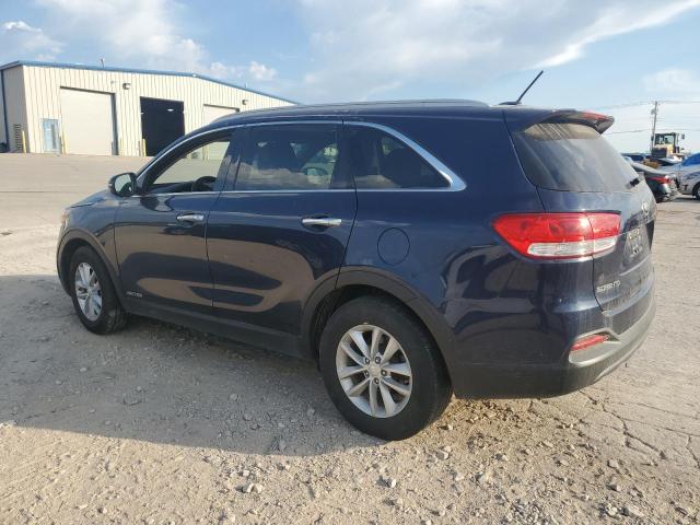 VIN 5XYPGDA58HG322287 2017 KIA Sorento, LX no.2