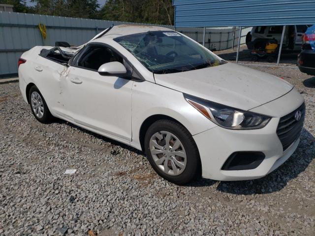 VIN 3KPC24A32JE005801 2018 Hyundai Accent, SE no.4