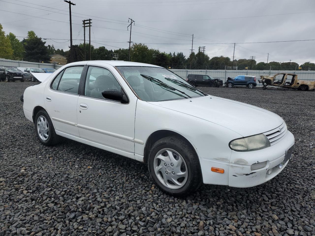 Lot #3040696786 1997 NISSAN ALTIMA XE