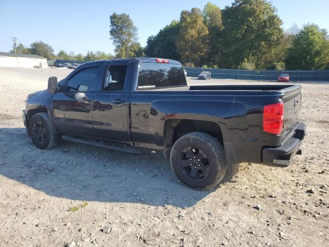 VIN 1GCVKREC6JZ168049 2018 Chevrolet Silverado, K15... no.2