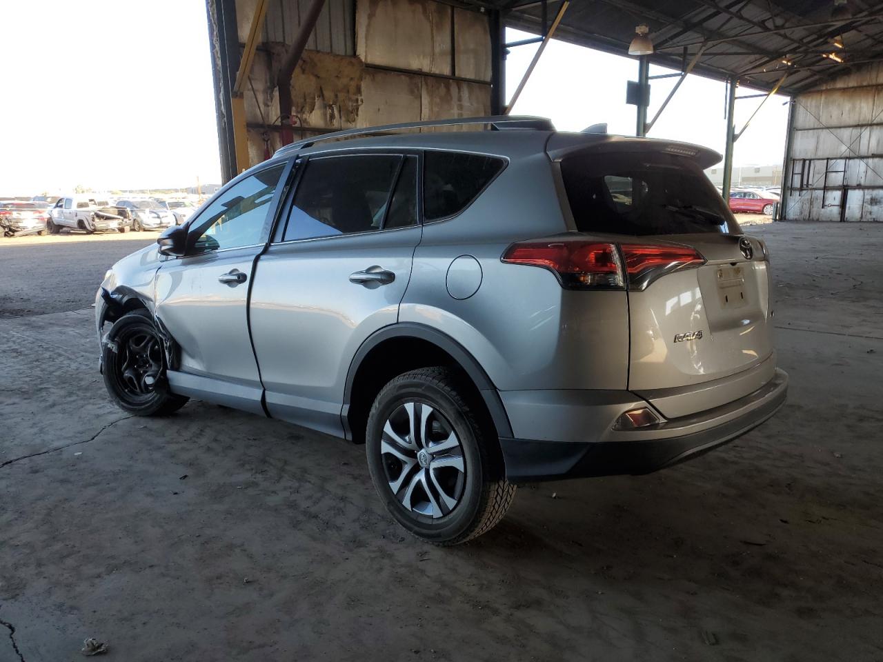 Lot #3025741324 2018 TOYOTA RAV4 LE