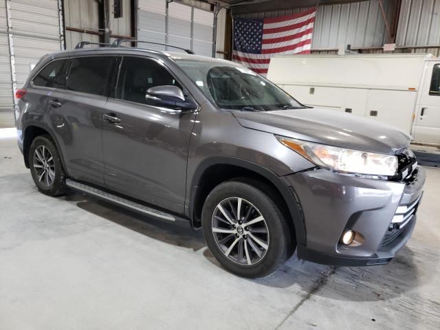 2017 TOYOTA HIGHLANDER - 5TDJZRFH9HS427200