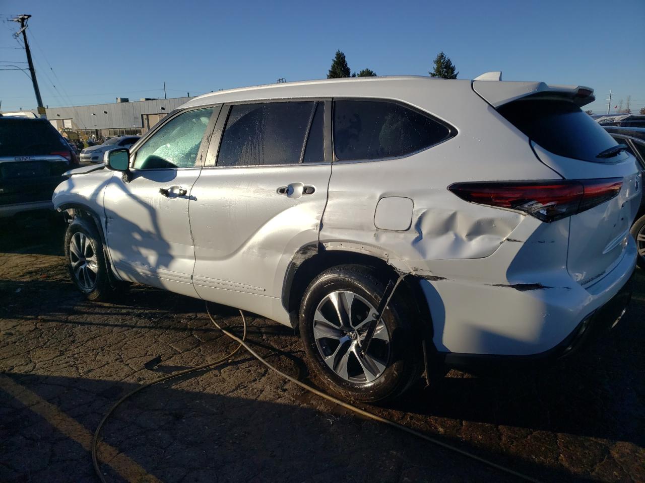 Lot #2974347456 2024 TOYOTA HIGHLANDER