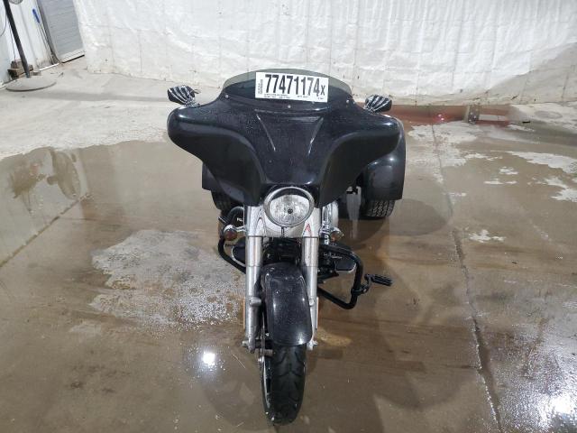 2016 HARLEY-DAVIDSON FLRT FREE 1HD1MCM1XGB856738